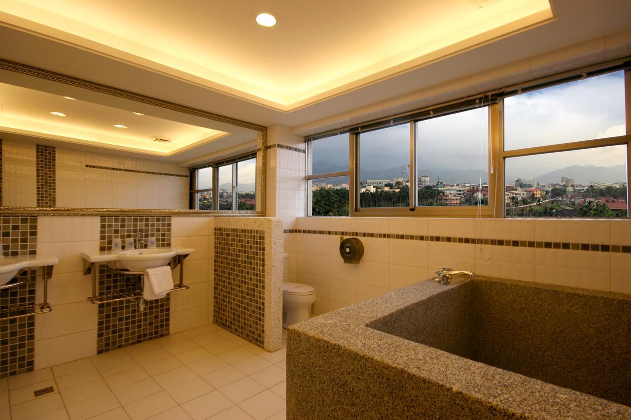 Mountain Fish Water Hotel Jiji Room photo